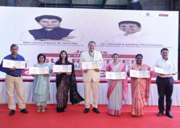 टाइम-बाउंड एक्सप्रेस डिलिव्हरी नेटवर्क मजबूत करण्यासाठी टपाल विभागाने २४-तास स्पीड पोस्ट, ४८-तास स्पीड पोस्ट आणि २४-तास स्पीड पोस्ट पार्सल सेवा सुरू केल्या